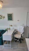 Cozy Haven Flat - Ferienwohnung