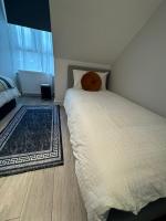 Dreibettzimmer mit Gemeinschaftsbad