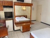 Les Emeraudes - B&B Saint-Gilles les Bains