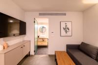 Quadruple Room with Private Bathroom