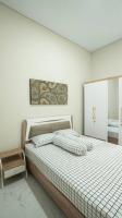 Floriva Modern Cozy Home 3BR Pakuwon Mall - Chambres d'hôtes Temulus