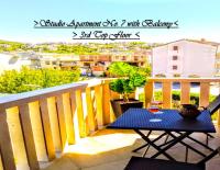 Studio-Apartment mit Balkon