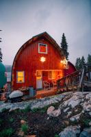 Idabel Lake Getaway Near Kelowna & Big White - B&B