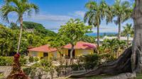 Casita 4 at Ceiba Tree Inn. Tranquility with Garden Views and Pergola with Ocean Overlook - Chambres d'hôtes Rincon