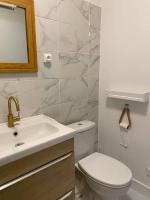 Vue dégagée au calme dernier etage - B&B Mérignac