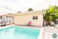 Charmante Maison avec piscine - Chambres d’hôtes
