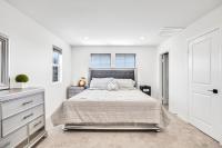 Charming Home Near Six Flags - B&B Santa Clarita
