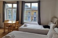 Urban Retreat Studio For Family - B&B