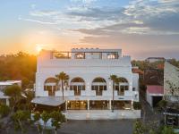 Two Palms Bingin - Bed and Breakfast Uluwatu