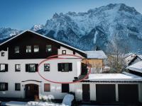 Die Karwendelsuite - 5 Sterne FeWo mit bestem Bergblick, zentrumsnah & ruhig gelegen, familienfreundlich - Ferienwohnung