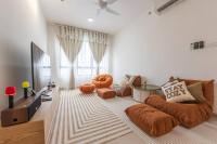 Four-Bedroom Luxury Apartment