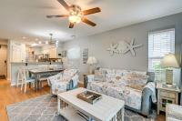 1st-Floor Condo with Pool on Intracoastal Waterway! - B&B