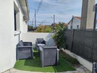 Maison cosy et élégante -Tram A et E à 300 m, - Bordeaux 15 min - B&B Cenon