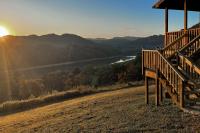 Riverbend Retreat - Bed and Breakfast
