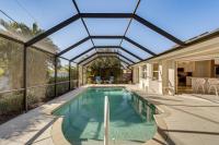 Beachy Port Charlotte Home w/ Hot Tub & Pool! - Bed and Breakfast Port Charlotte