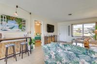 Venice Home with Fenced Yard 4 Mi to Beach! - B&B Venice