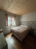 Doppelzimmer mit Gemeinschaftsbad