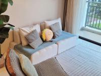 Serene and peaceful 2 Bedrooms 3 Pax - 10 Min to CIQ - Ferienwohnung