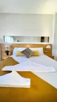 House Samaniego 12 - Bed and Breakfast Madrid
