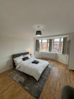 Elegant estates humble abode Room 4 - Bed and Breakfast
