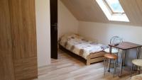 Dreibettzimmer mit Bad