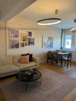 Heart of Prishtina cozy stay - B&B