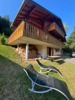 Family-friendly Self-catering Chalet Rental in Abondance - Sleeps 12 Portes du Soleil - Chambres d'hôtes Abondance