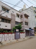 1 Room for 4 Guests OR 2 BHK for 4 to 10 Guests with AC for Families - B&B