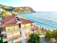 Potam'Sea Bliss 7 - Beach Front, Sun Beds & Parking - Chambres d’hôtes