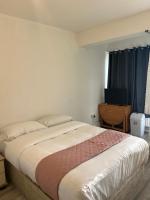 Starlet Stepney - B&B London