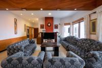 Mansarovar Holiday Home - B&B