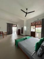 Deluxe Double Room with Balcony and Sea View