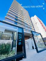 Apto com piscina, perto da praia e do Farol da Barra - B&B Salvador