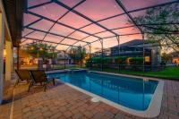 Villa w private pool & hot tub game room - B&B Davenport