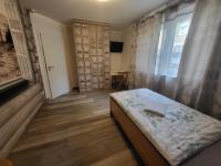 Large Single Room