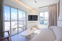 Designed and Bauhaus Rooftop 5 Stars - Ferienwohnung Tel Aviv