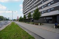 Bright Studio with Air Conditioning near Wrocław ZOO by Noclegi Renters - Bed and Breakfast