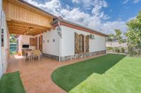 Casa rural VISTABLANCA en una sola planta con bonitas vistas y piscina - Junto a la capital y la Alhambra - Chambres d'hôtes Cenes de la Vega