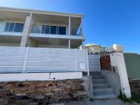 1 95 Esplanade, Semaphore - B&B