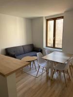 Le Mozart - 8 min Centre Ville et Place Stan - B&B Nancy