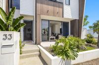 Bokarina 3-Bed Stunning Home, Steps from Beach - B&B