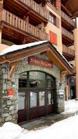 ARC 1950 - Appartement 8 personnes Duplex Cheminée - ski aux pieds - Sauna, Hammam, Jacuzzi, Piscine - B&B Arc 1950