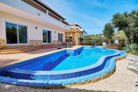 Lovely hugh villa close to beaches up to 10 sleeps - Ferienwohnung Hortas do Tabual