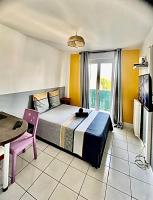 APPARTEMENT PROCHE GARE ET CENTRE VILLE - Bed and Breakfast Melun