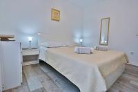 One-Bedroom Apartment with Sea View