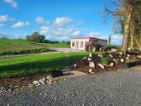 The Tin Shed - B&B Tara