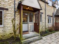 Queen Mary - B&B Winchcombe