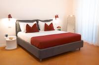 Palazzo Castriota Scanderbeg - the rooms - B&B Napoli