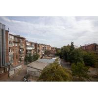 Deluxe Appartement met 2 Slaapkamers en Balkon