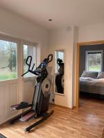 4-room spacious condo w patio - Ferienwohnung